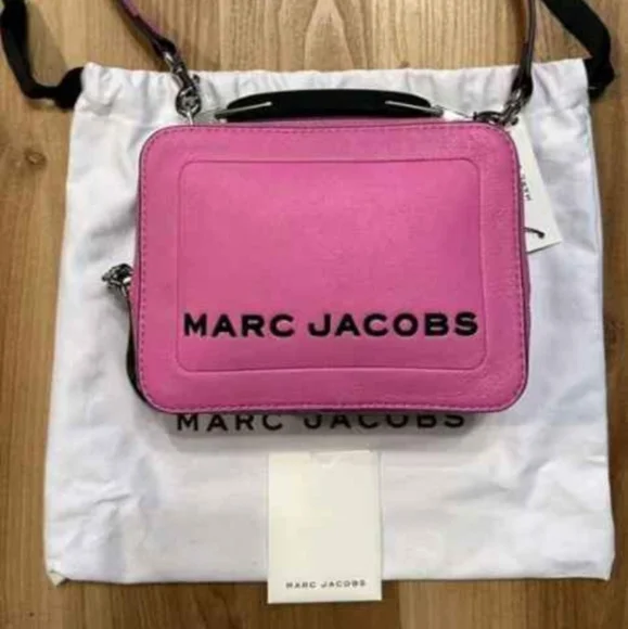 Marc Jacob Lunchbox Handbag - Picture 1 of 1